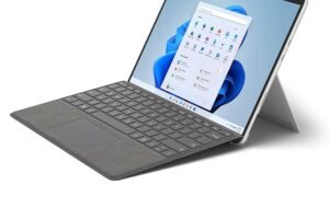 「 Surface Pro 8 の最新価格比較！2024 年の購入ガイド」